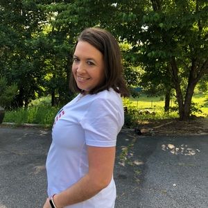 Meet your Posher, Deena